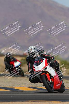 media/Nov-06-2023-Moto Forza (Mon) [[ce023d0744]]/3-Intermediate Group/Session 3 (Turn 5)/